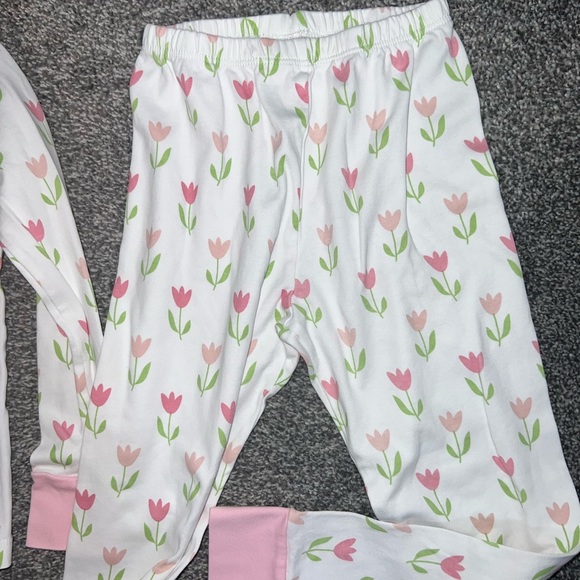 MAGNOLIA BABY Tessa's Classics Long Pajamas - Picture 3 of 9